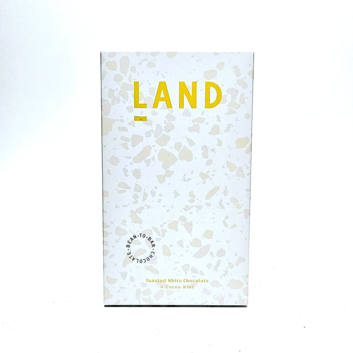 <p>38% Toasted White Chocolate + Cocoa Nibs<br>Land<br>60g</p>
