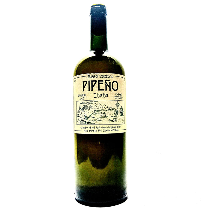 <p>Moscatel blend<br>Pipeño Blanco 2023 litre<br>Viñateros Bravos</p>