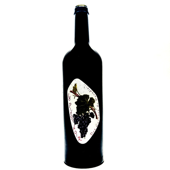 <p>Pinot Noir 2015<br>Les Cailloux du Paradis</p>
